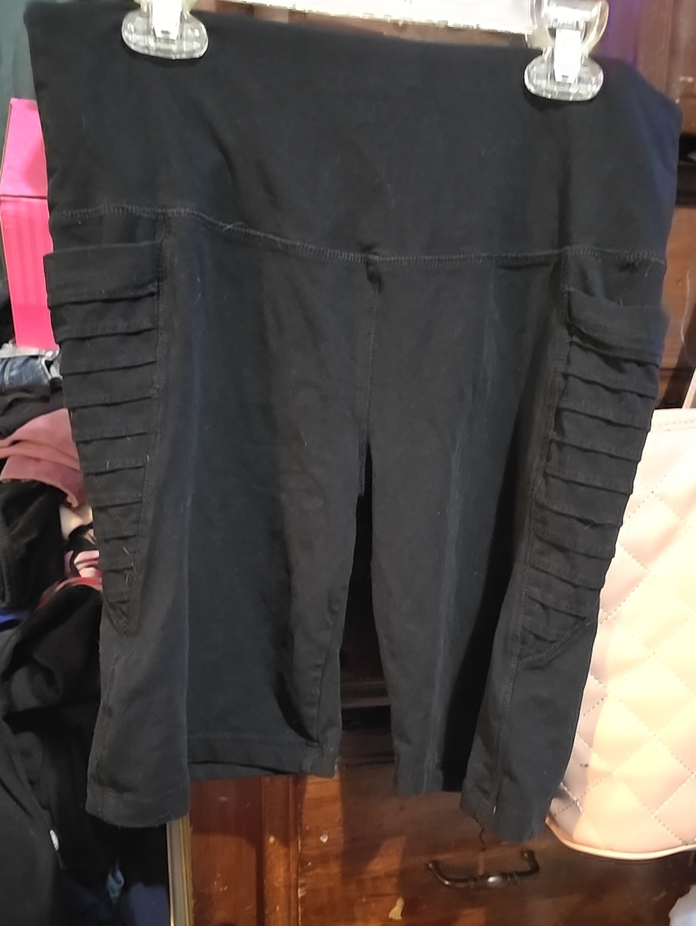 !!. LADIES XL Black Ribbed Side Panel Active Shorts